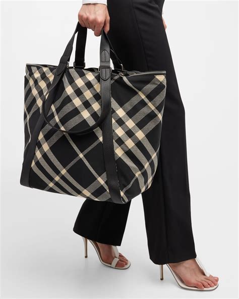 burberry shopper bag prezzo|Burberry Check Canvas Shopper Tote Bag .